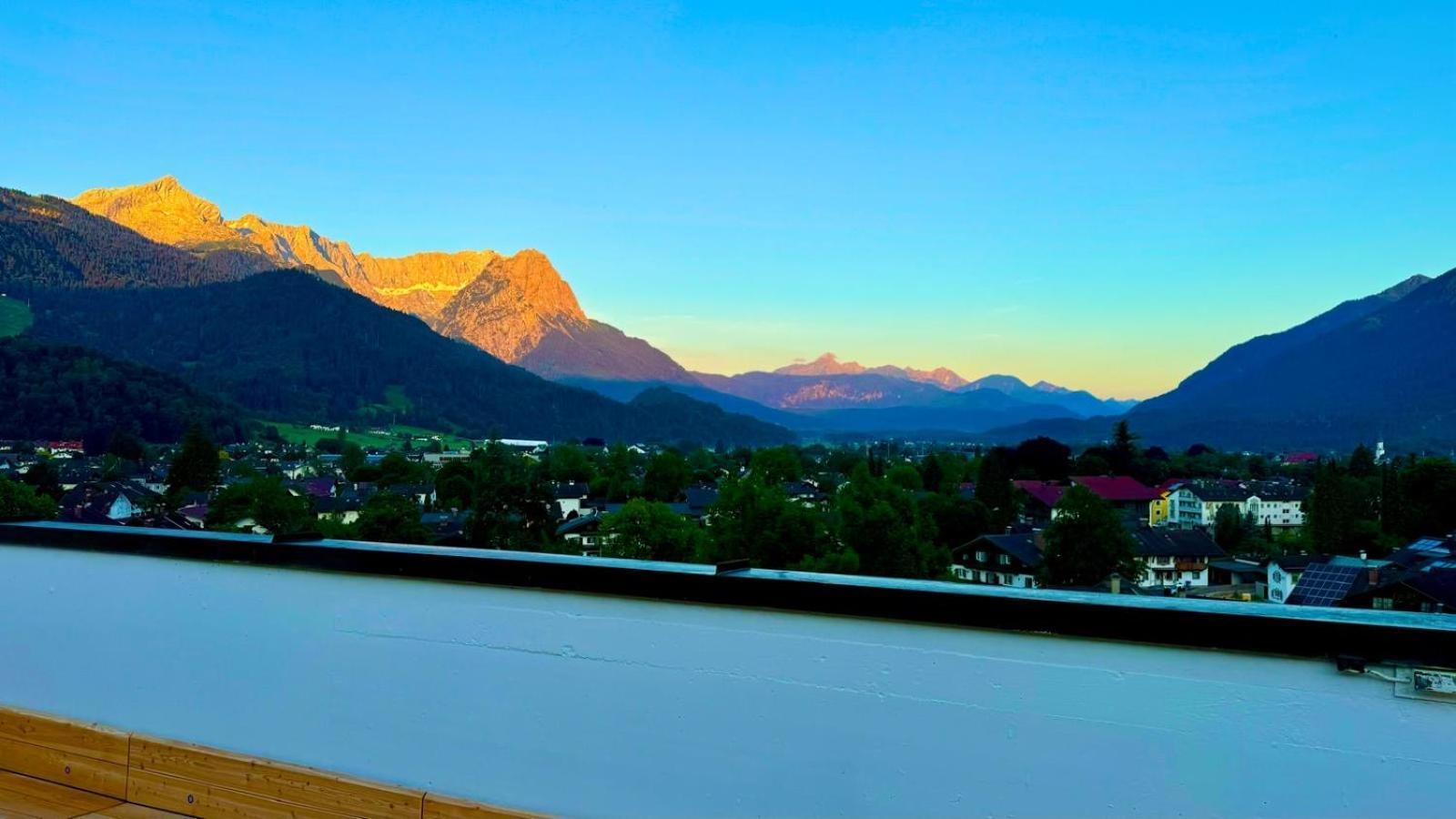 Dachterrasse Panorama-Glueck II Apartman Garmisch-Partenkirchen Kültér fotó