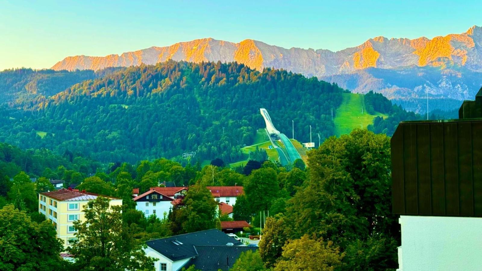 Dachterrasse Panorama-Glueck II Apartman Garmisch-Partenkirchen Kültér fotó