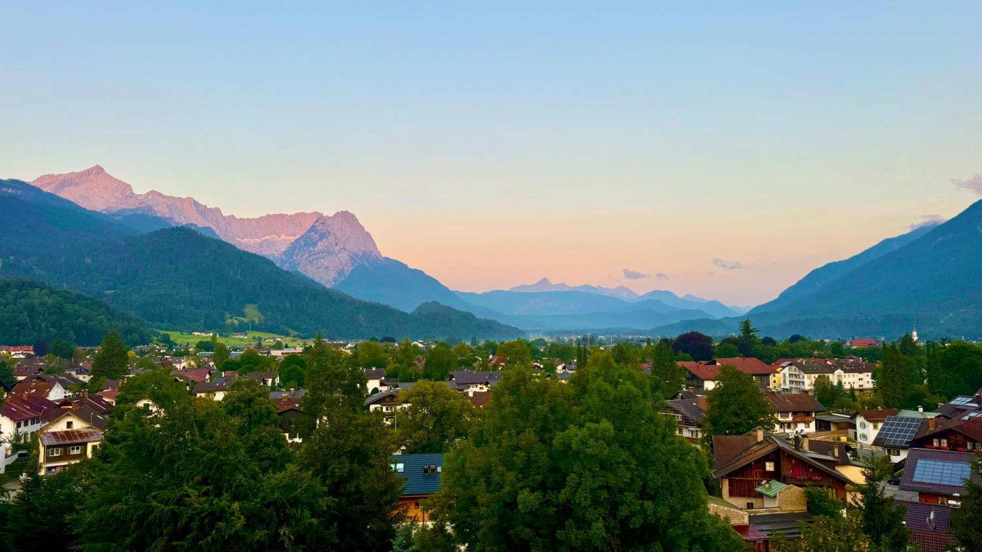 Dachterrasse Panorama-Glueck II Apartman Garmisch-Partenkirchen Kültér fotó
